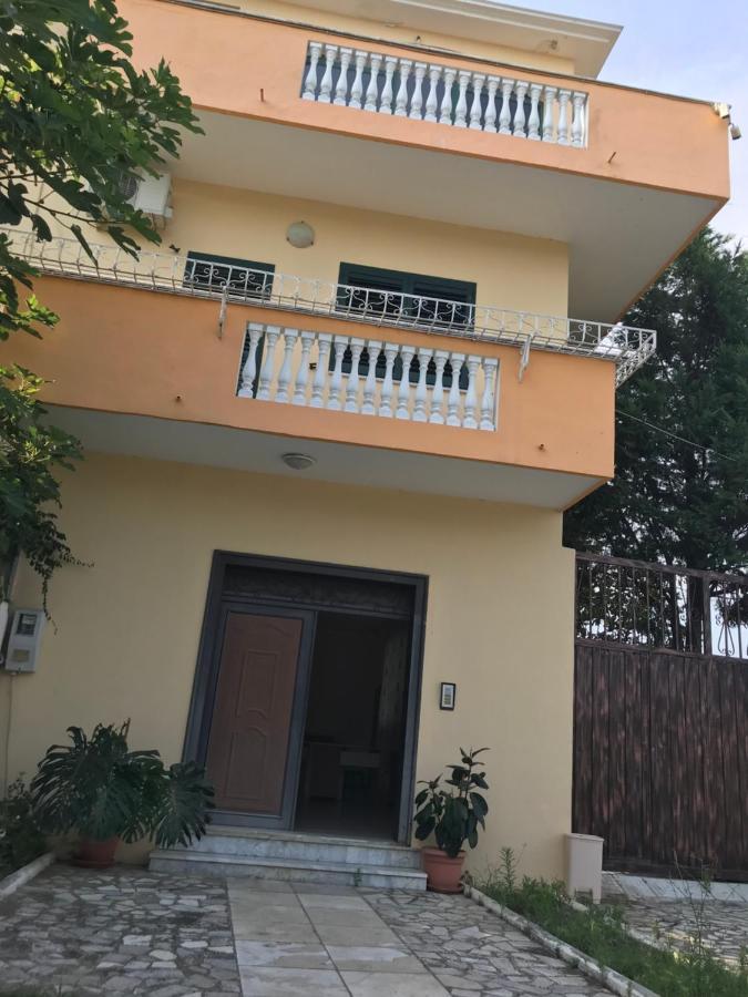 Sunrise Guest House Shkodër Екстериор снимка