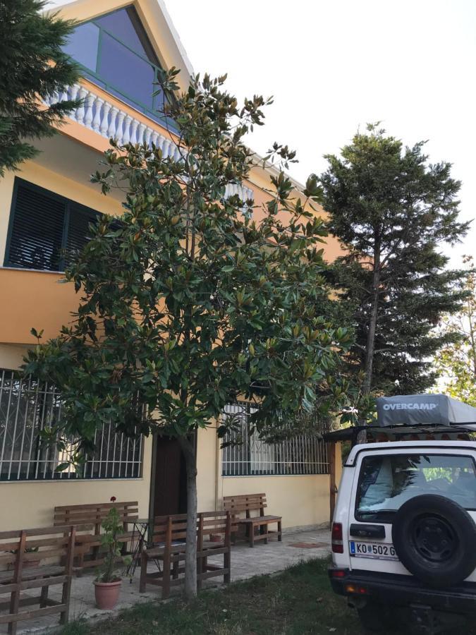 Sunrise Guest House Shkodër Екстериор снимка